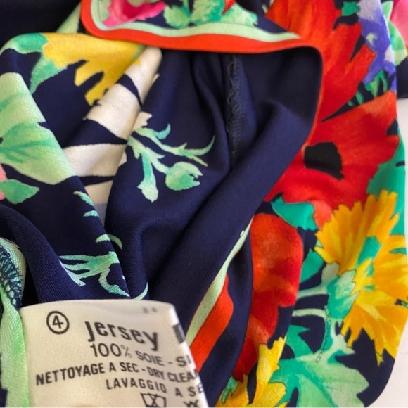 Leonard Paris || Mikado Silk Jersey Dress Belted Floral Navy - Picture 8 of 15